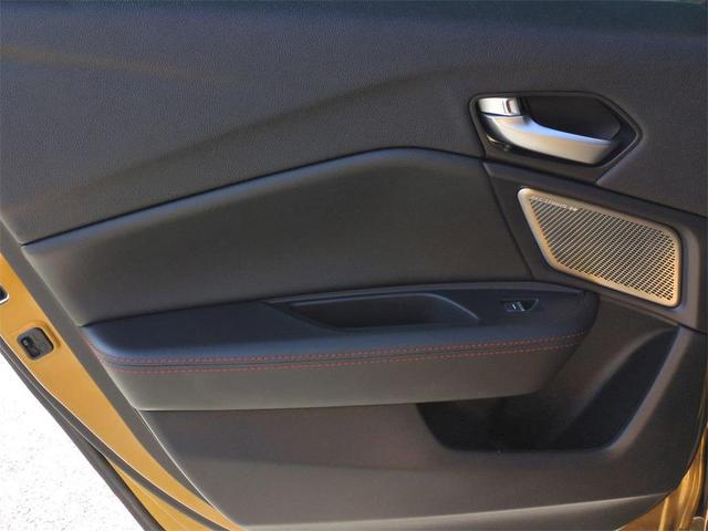 Photo of 2022 Tiger Eye Pearl Acura TLX