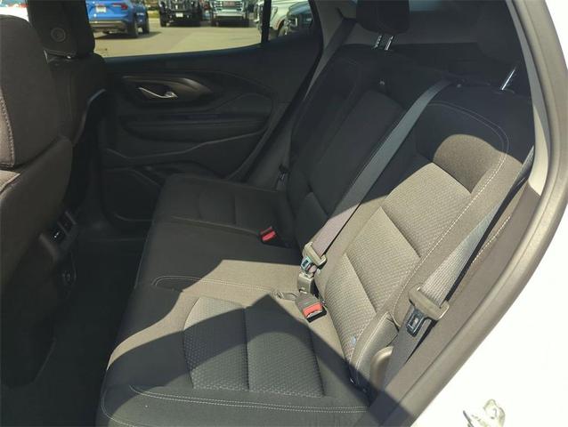 Photo of 2024 Summit White GMC Terrain