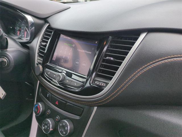 Photo of 2021 Summit White Chevrolet Trax