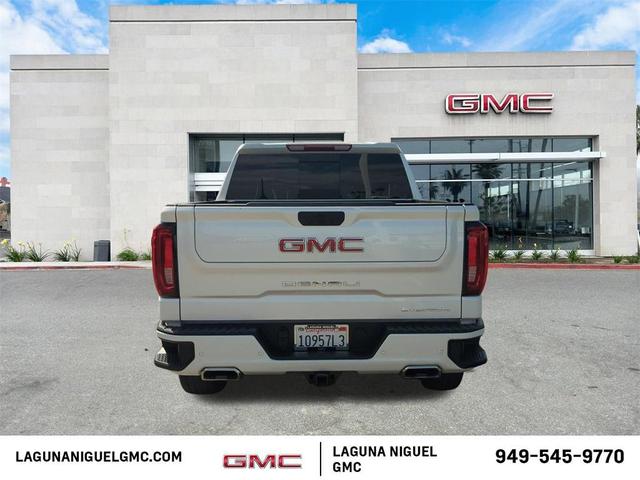 Photo of 2022 White Frost Tricoat GMC Sierra 1500