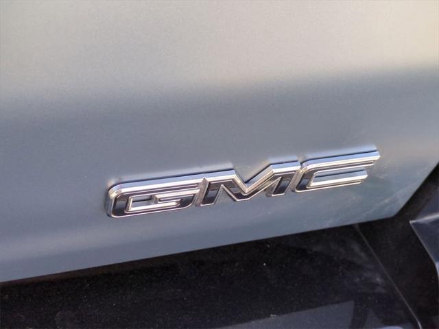 Photo of 2024 Neptune Blue Matte GMC HUMMER EV Pickup