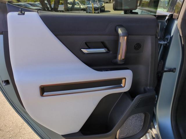 Photo of 2024 Neptune Blue Matte GMC HUMMER EV Pickup