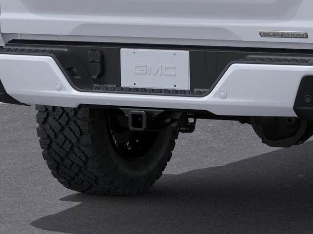 Photo of 2026 Summit White GMC Canyon