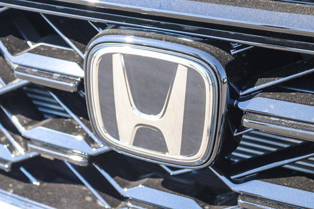 Photo of 2026 Urban Gray Pearl Honda CR-V Hybrid
