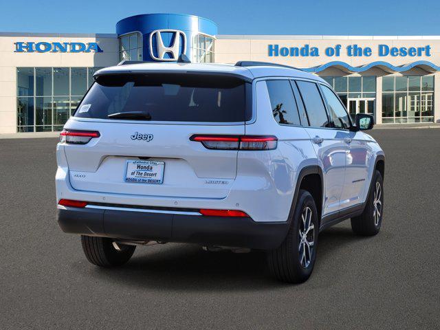 Photo of 2024 Bright White Clearcoat Jeep Grand Cherokee L