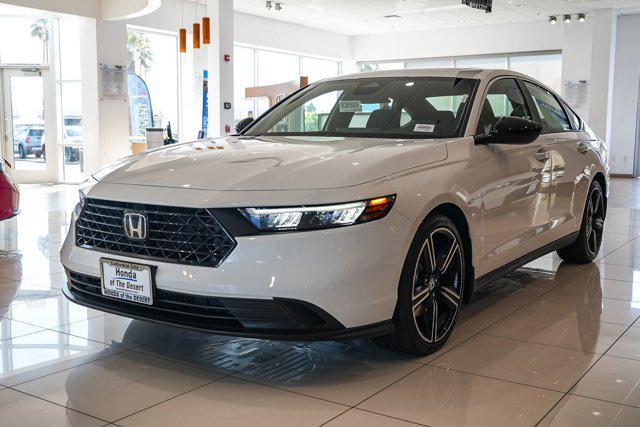 Photo of 2025 Platinum White Pearl Honda Accord Hybrid