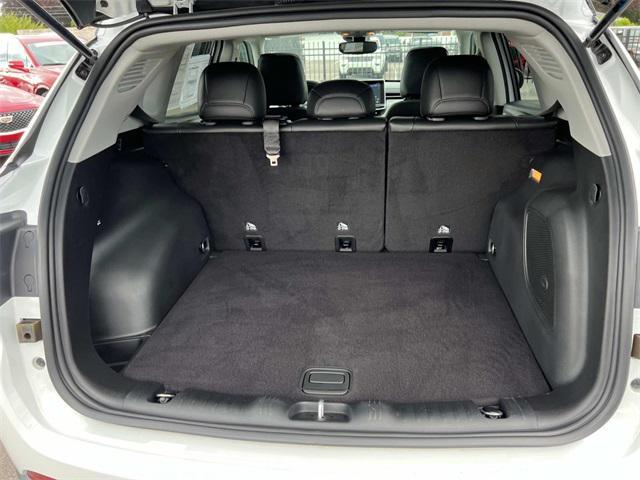 Photo of 2022 Bright White Clearcoat Jeep Compass