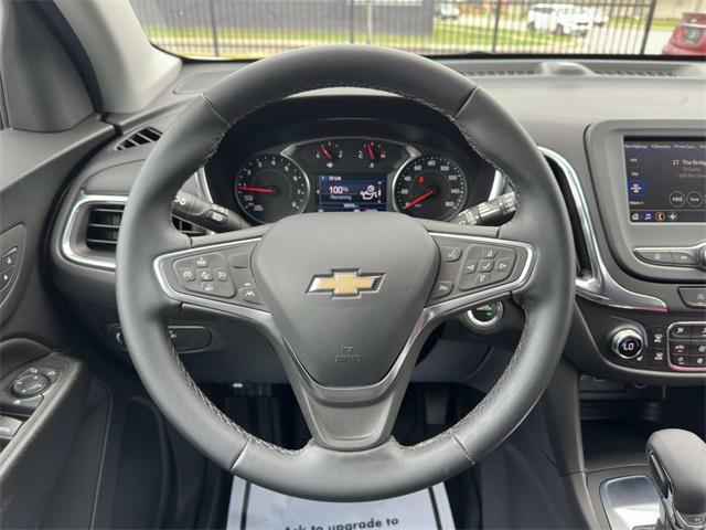 Photo of 2023 Summit White Chevrolet Equinox