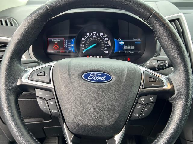 Photo of 2022 Silver Metallic Ford Edge