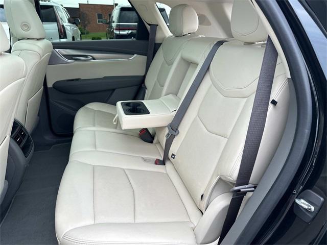 Photo of 2022 Stellar Black Metallic Cadillac XT5