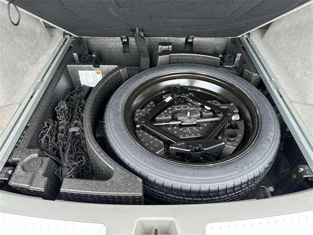 Photo of 2022 Stellar Black Metallic Cadillac XT5