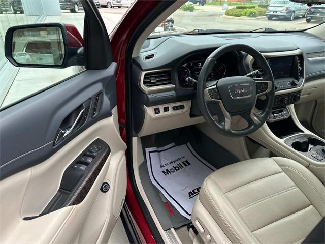 Photo of 2022 Cayenne Red Tintcoat GMC Acadia