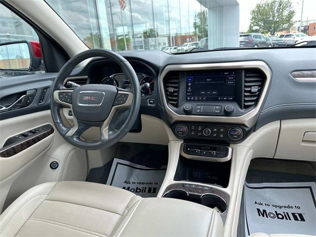 Photo of 2022 Cayenne Red Tintcoat GMC Acadia