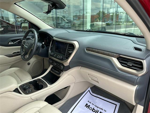 Photo of 2022 Cayenne Red Tintcoat GMC Acadia