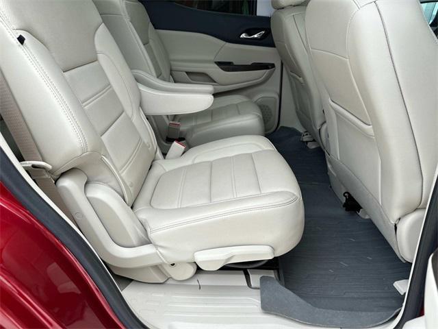 Photo of 2022 Cayenne Red Tintcoat GMC Acadia