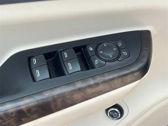 Photo of 2022 Cayenne Red Tintcoat GMC Acadia