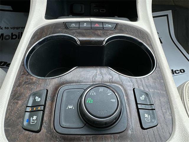 Photo of 2022 Cayenne Red Tintcoat GMC Acadia