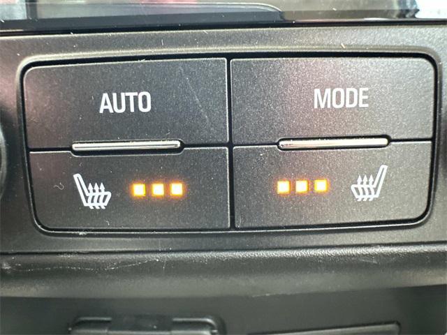 Photo of 2022 Cayenne Red Tintcoat GMC Acadia
