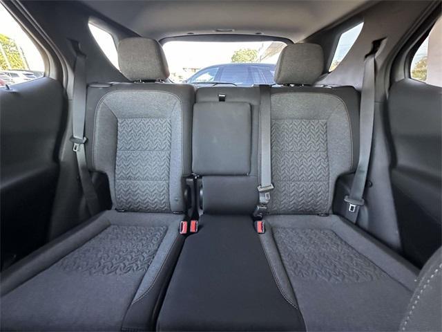 Photo of 2023 Summit White Chevrolet Equinox