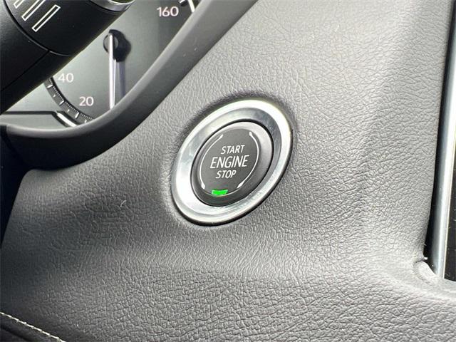 Photo of 2021 Stellar Black Metallic Cadillac XT4