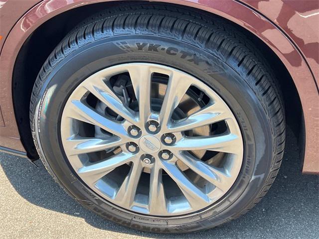 Photo of 2022 Rosewood Metallic Cadillac XT6