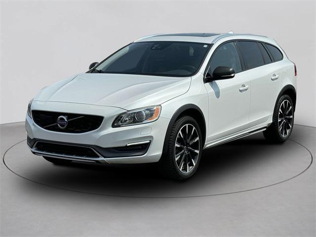 2016 Volvo V60 Cross Country