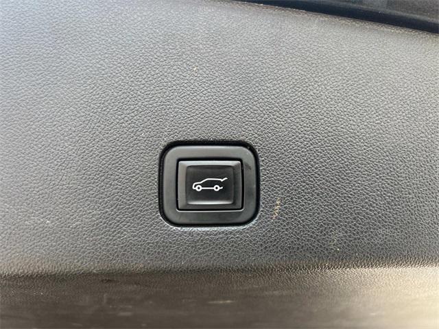 Photo of 2023 Wilder Metallic Cadillac XT6