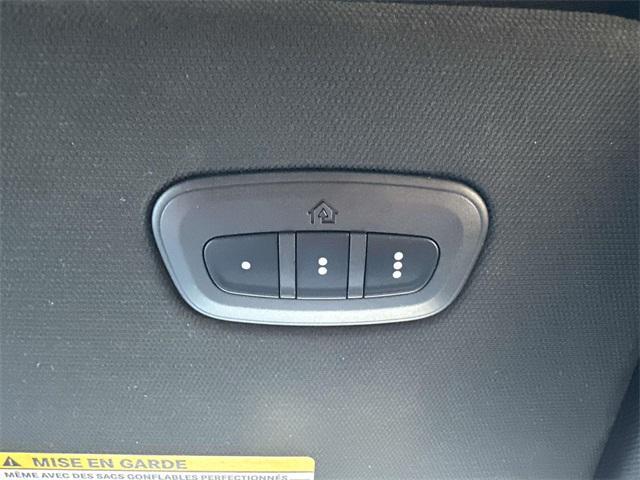 Photo of 2021 Diamond Black Crystal Pearlcoat RAM 1500