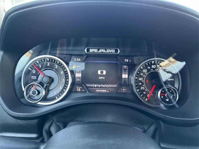 Photo of 2021 Diamond Black Crystal Pearlcoat RAM 1500