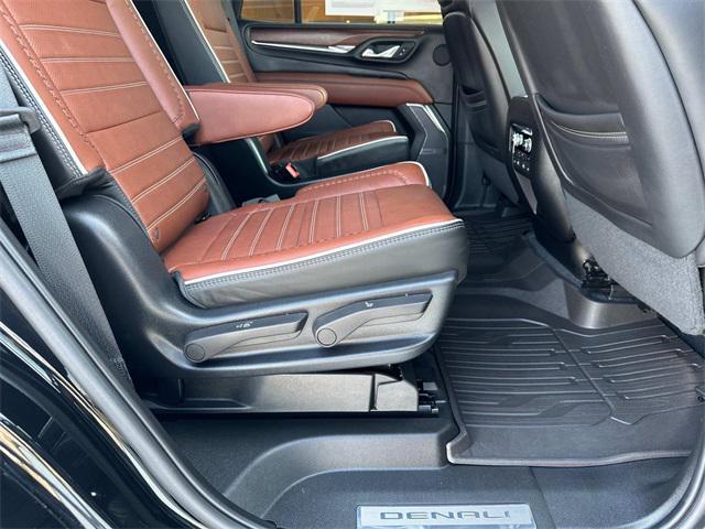 Photo of 2023 Onyx Black GMC Yukon