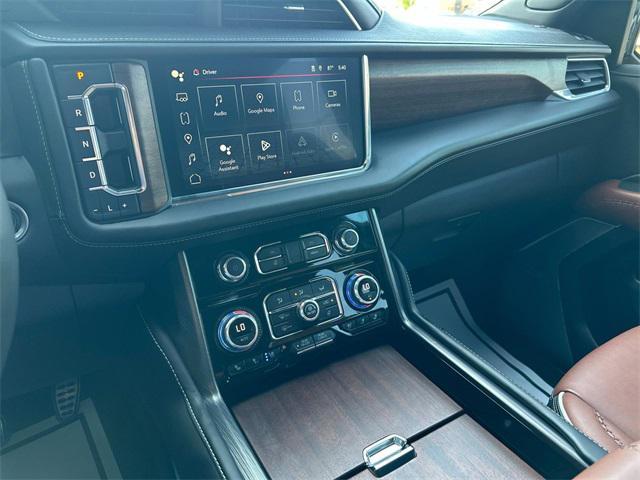 Photo of 2023 Onyx Black GMC Yukon