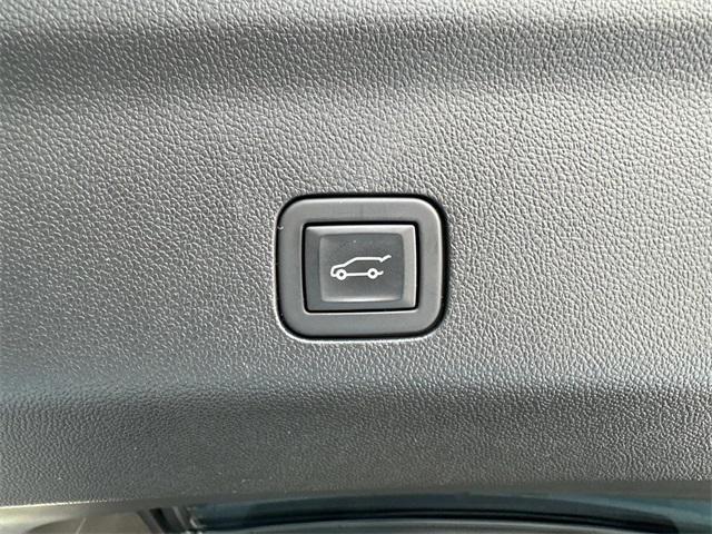 Photo of 2023 Onyx Black GMC Yukon