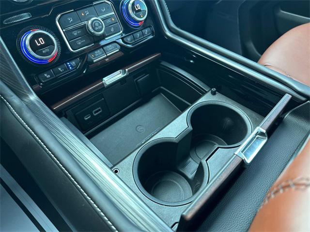 Photo of 2023 Onyx Black GMC Yukon