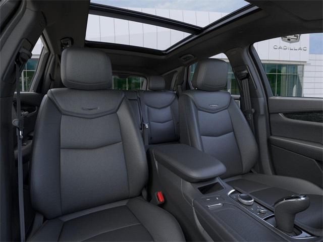Photo of 2025 Argent Silver Metallic Cadillac XT5