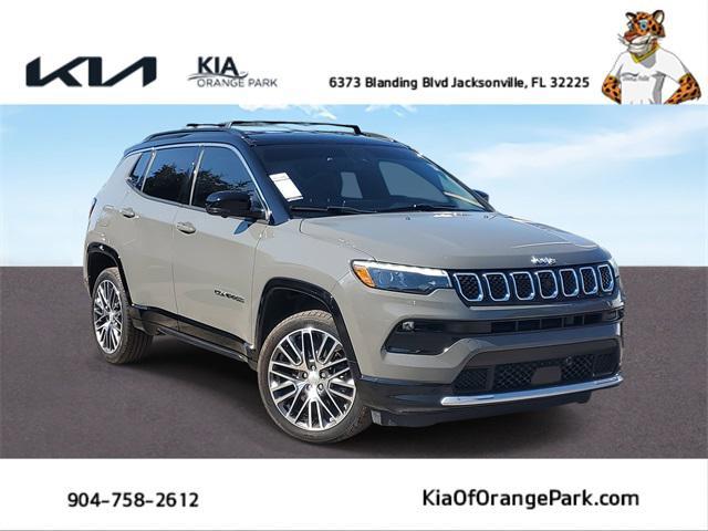 Photo of 2023 Sting-Gray Clearcoat Jeep Compass