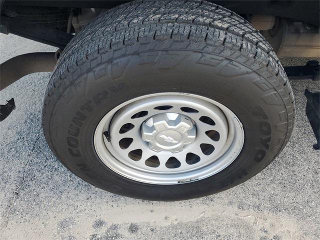 Photo of 2022 Shadow Gray Metallic Chevrolet Silverado 1500