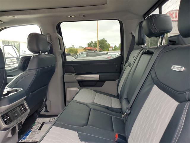 Photo of 2024 Gray Metallic Ford F-250