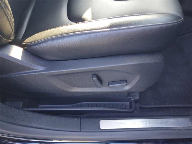Photo of 2024 Black Metallic Ford Edge