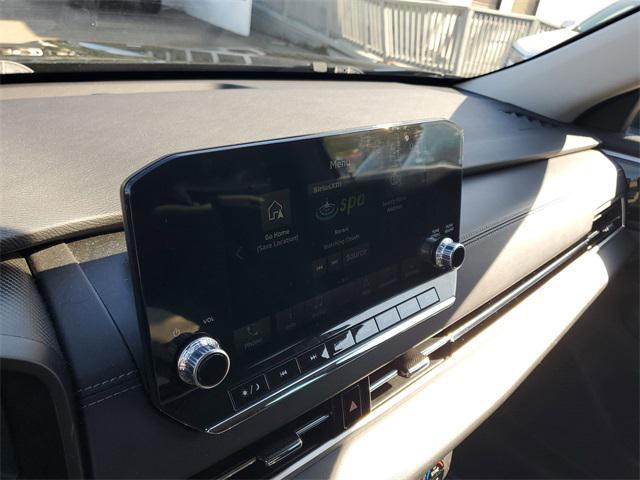 Photo of 2023 Black Diamond Mitsubishi Outlander PHEV