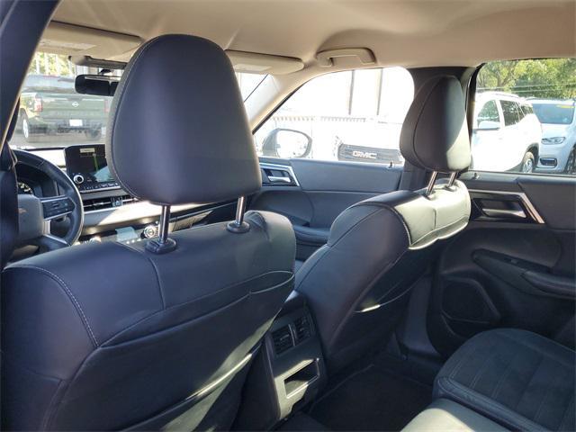 Photo of 2023 Black Diamond Mitsubishi Outlander PHEV
