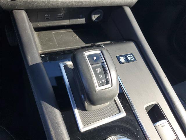 Photo of 2023 Black Diamond Mitsubishi Outlander PHEV