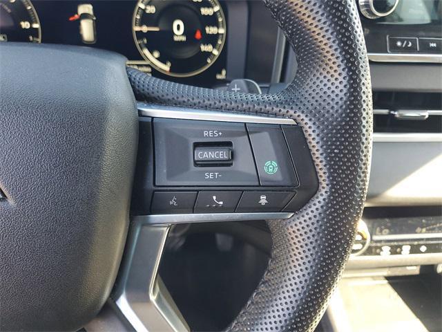 Photo of 2023 Black Diamond Mitsubishi Outlander PHEV