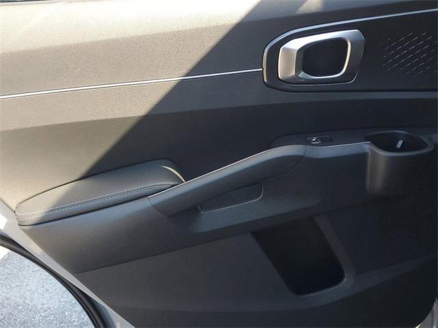 Photo of 2025 Dawning Red Kia Sorento