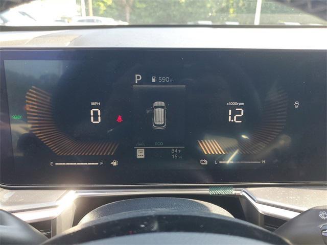 Photo of 2025 Cityscape Green Kia Sorento Hybrid