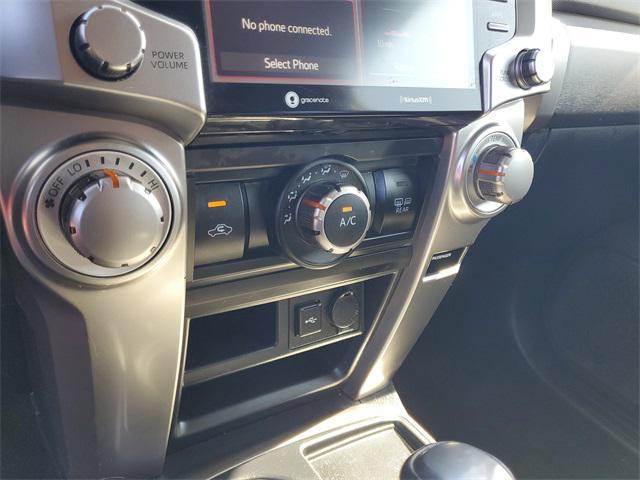 Photo of 2022 Barcelona Red Metallic Toyota 4Runner