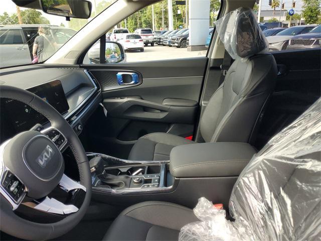 Photo of 2025 Gray Kia Sorento