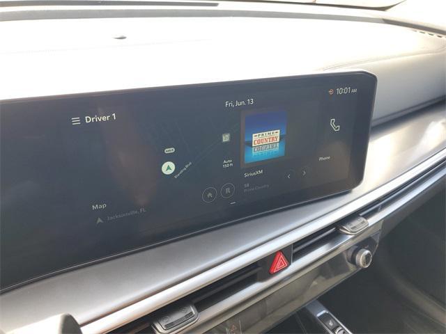 Photo of 2025 Gray Kia Sorento