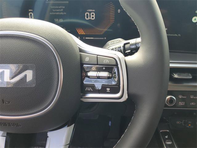 Photo of 2025 Gray Kia Sorento