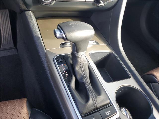 Photo of 2019 Ebony Black Kia Optima