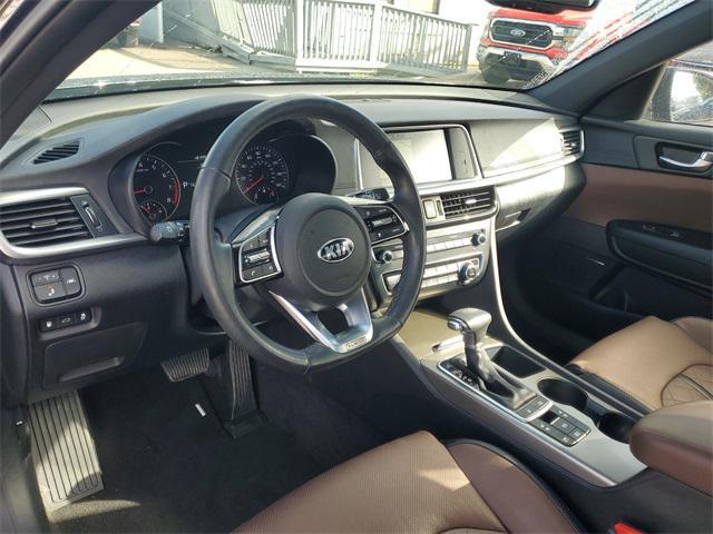 Photo of 2019 Ebony Black Kia Optima